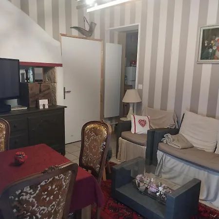 Le Coq En Pate 比桑